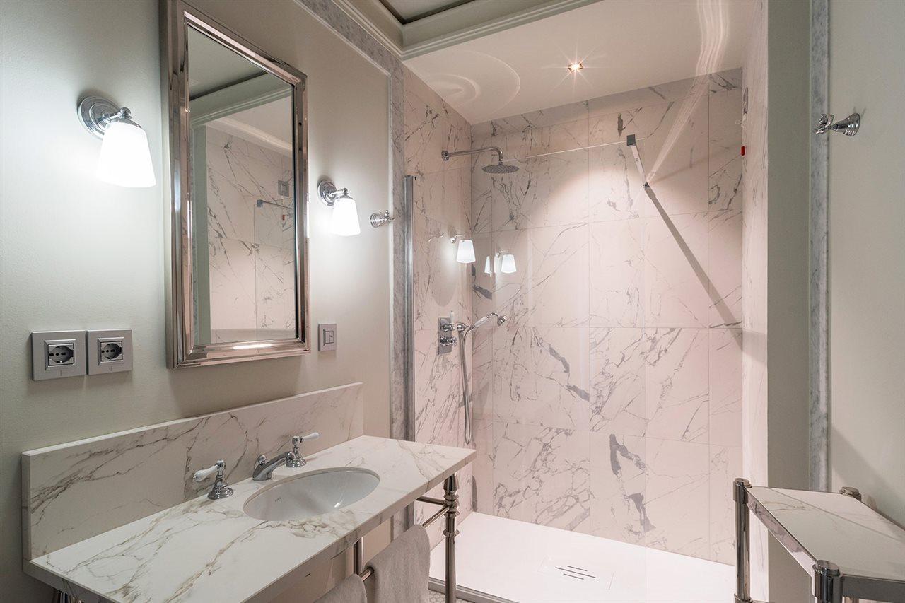 Room Mate Collection Gran Filippo, Rome-Fontana Di Trevi Exterior photo