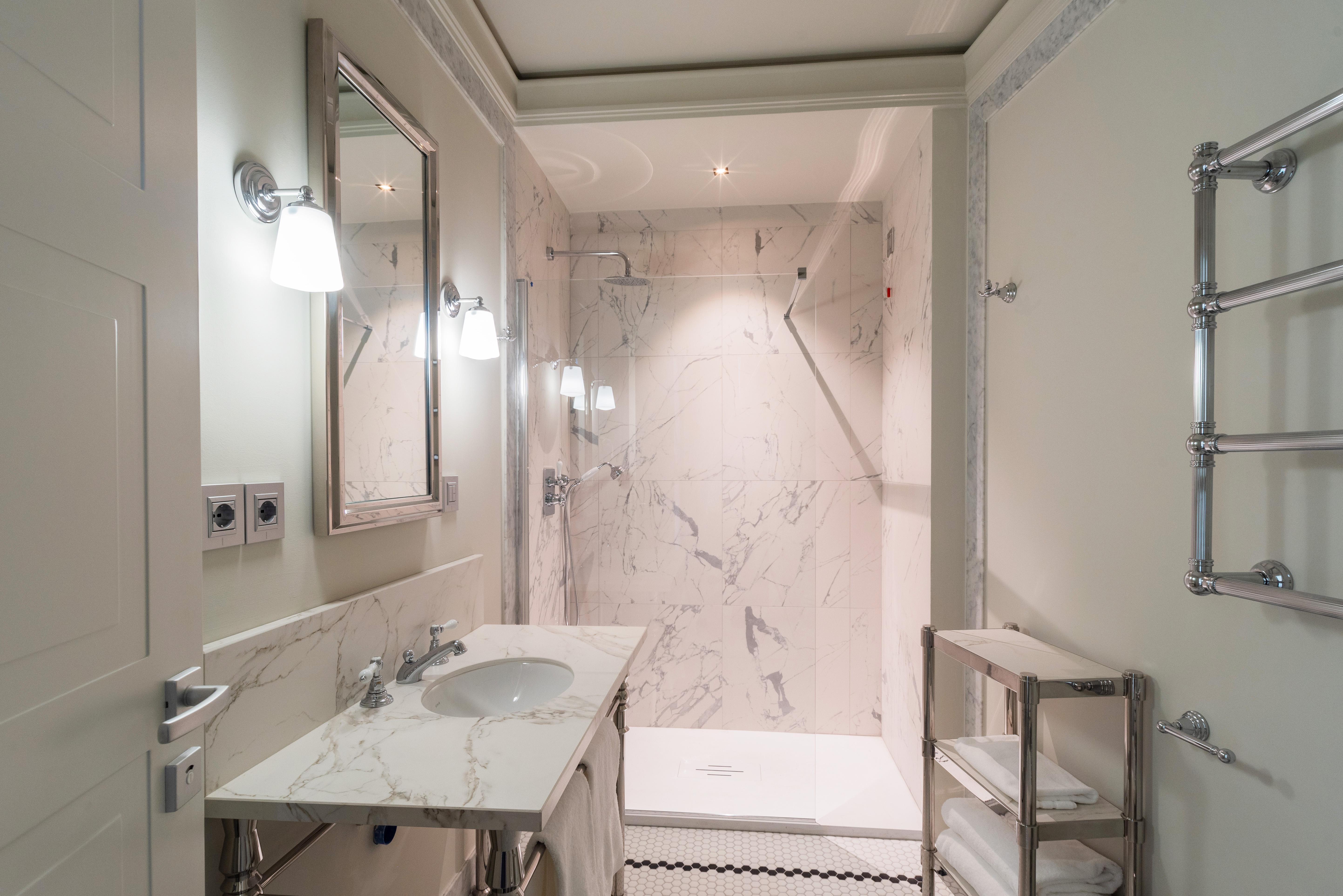 Room Mate Collection Gran Filippo, Rome-Fontana Di Trevi Exterior photo