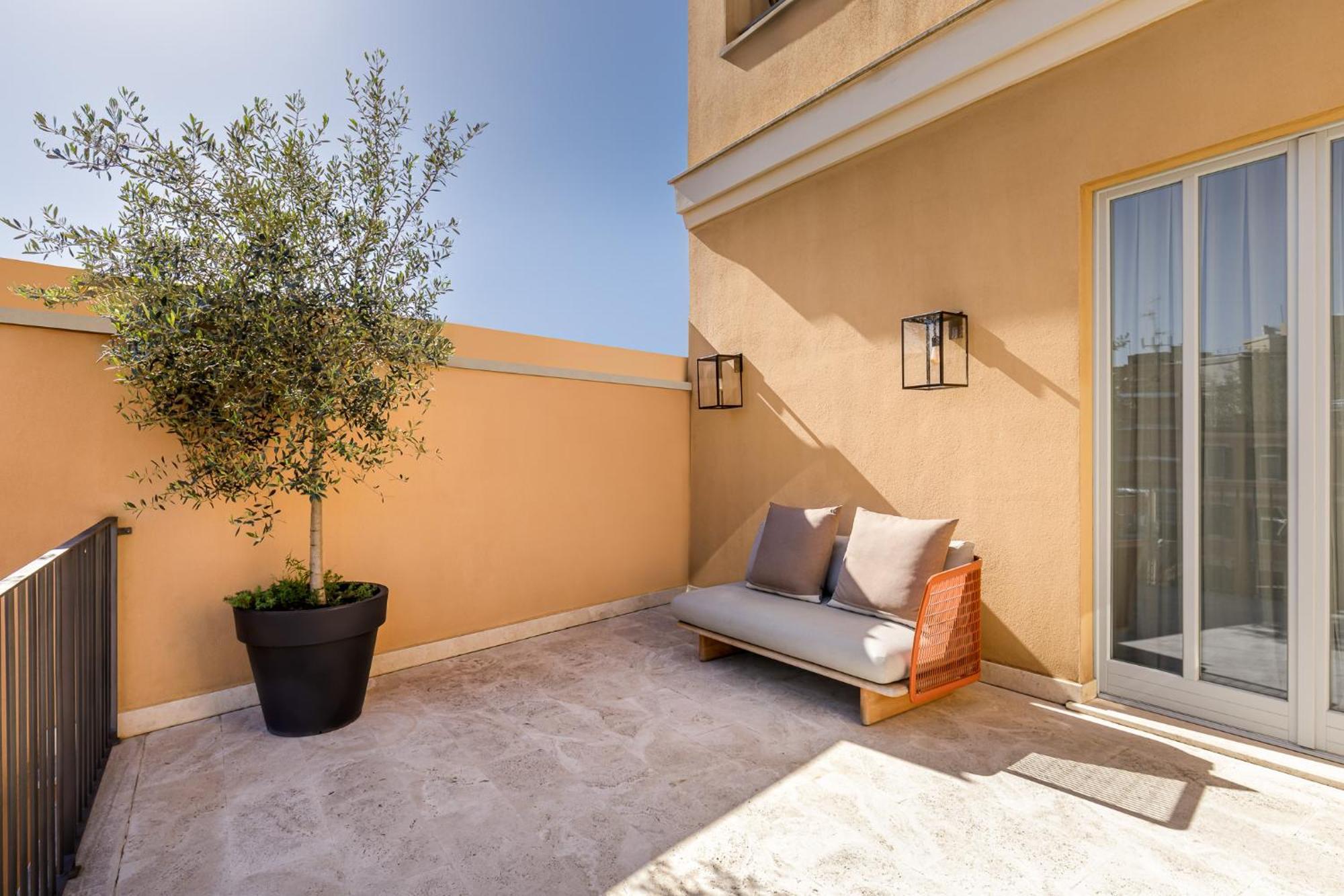 Room Mate Collection Gran Filippo, Rome-Fontana Di Trevi Exterior photo